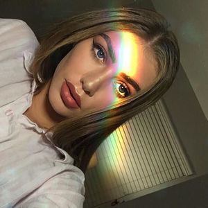 Meet your Posher, Abi